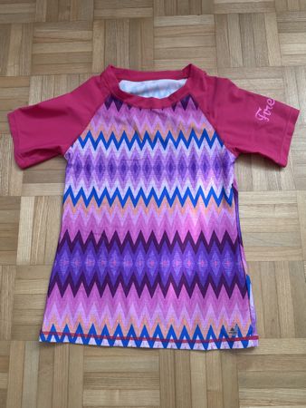 Firefly Mädchen Badeshirt, Gr. 116 UV Schutz