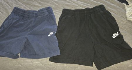 2 Nike Shorts Set Gr. 137-147 cm