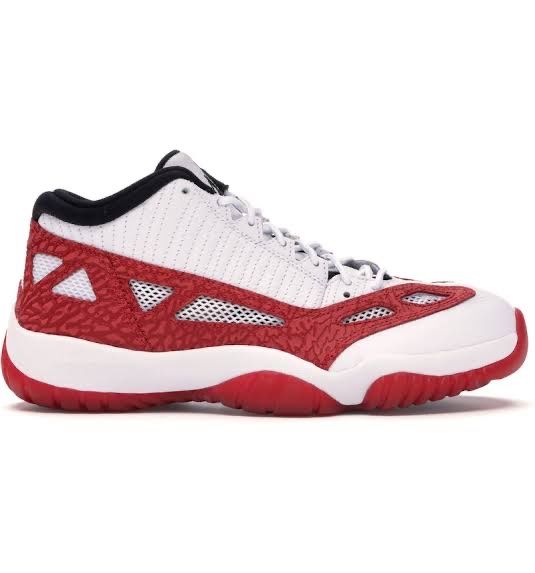 Jordan Scarpe da uomo: Air Jordan 11 Low IE Fire Red - Taille 12US – Nuovo (secondo la descrizione) da Rolle venduto da kil_l6gr