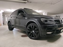 VW Tiguan R-Line Highline 230 PS Black Line