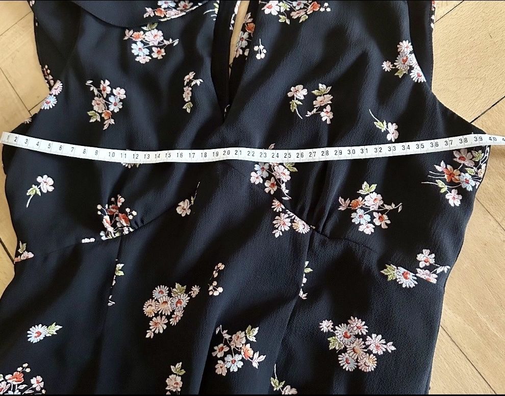 Kookai Vestiti: Kleid Kookai Gr. 36 – Usato da Basel venduto da mathias464 4