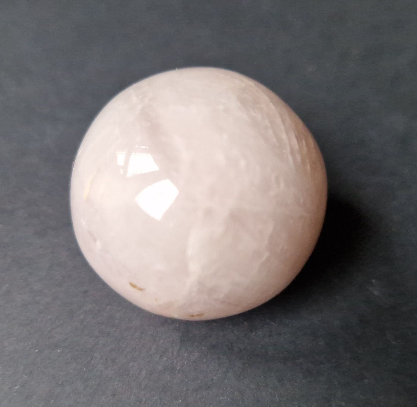 Minerali & Pietre curative: Hübsche Rosenquarz Kugel, Durchmesser 3cm – Nuovo (secondo la descrizione) da Seengen venduto da Seestern77