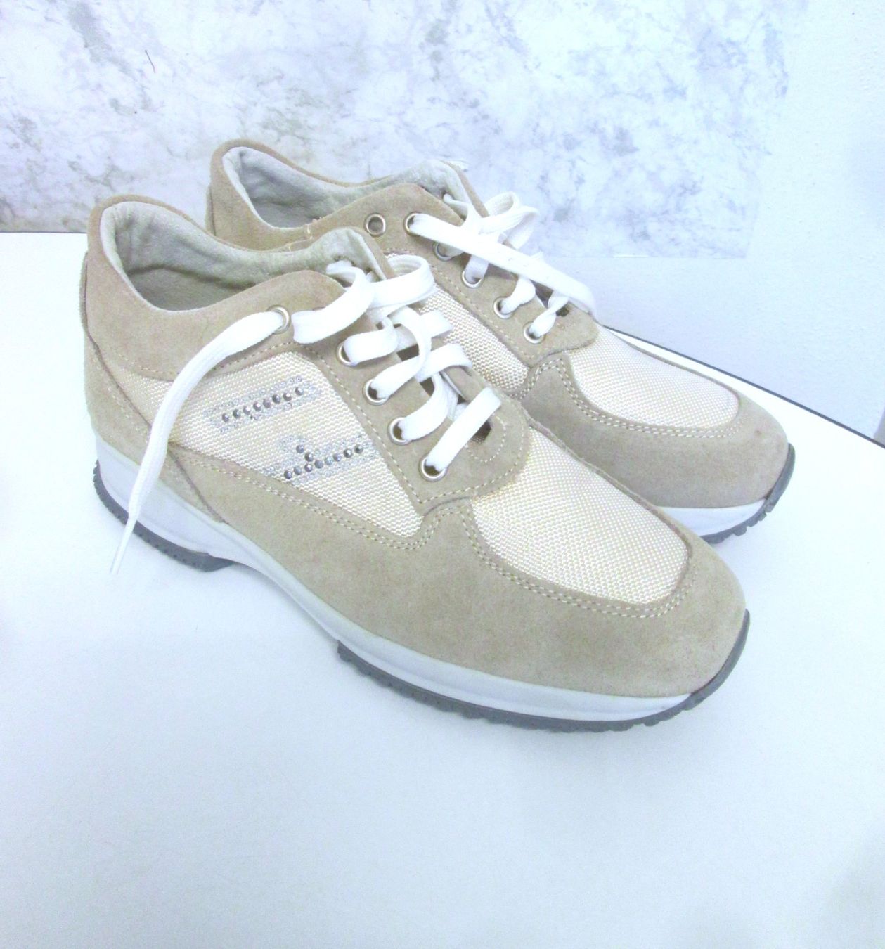 Scarpe da donna: Sneaker Alessandro Parisi confort, Leder, Nummer 39 – Usato da Sementina venduto da babucia