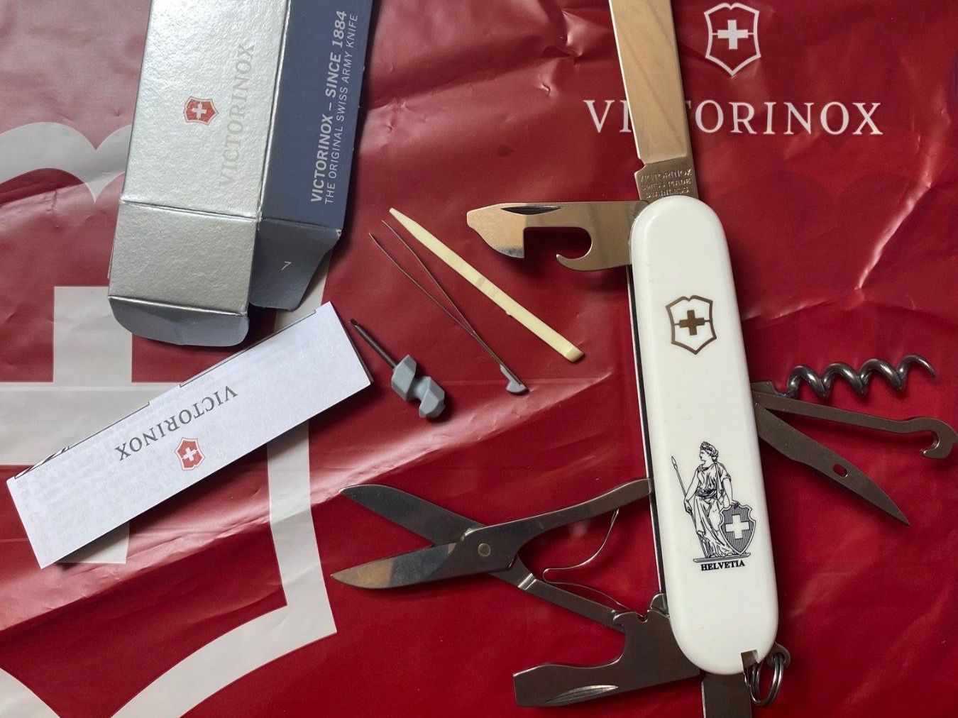Victorinox Taschenmesser: Victorinox Helvetia Climber NEU – Neu und originalverpackt aus Dallenwil von jeni152