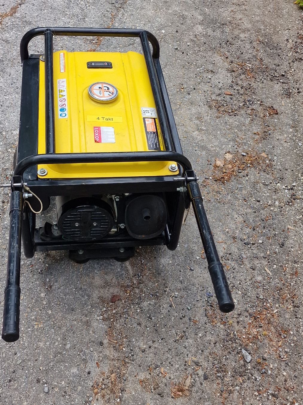 Generatori di corrente: Stromgenerator Firman SPG3000  – Usato da Chur venduto da lir_b7jw 4