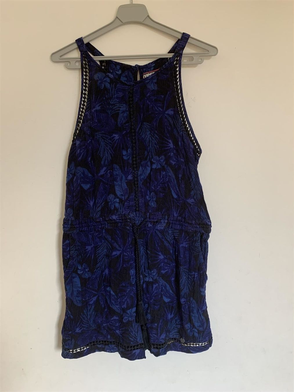 Tute: Superdry  Jumpsuit/Overall/Onesie Gr. M – Usato da Meiringen venduto da snahhanssnah 2