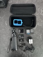 GoPro Hero 11 Black + 3-Way Griff + 3 Akkus + Zubehör