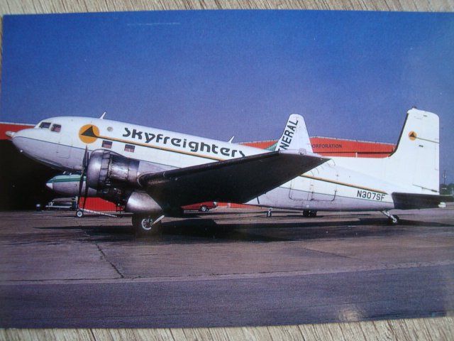Cartoline postali: Skyfreighters DC-3 (C-117D) N307SF – Nuovo e nell'imballaggio originale da Thun venduto da Abigboss