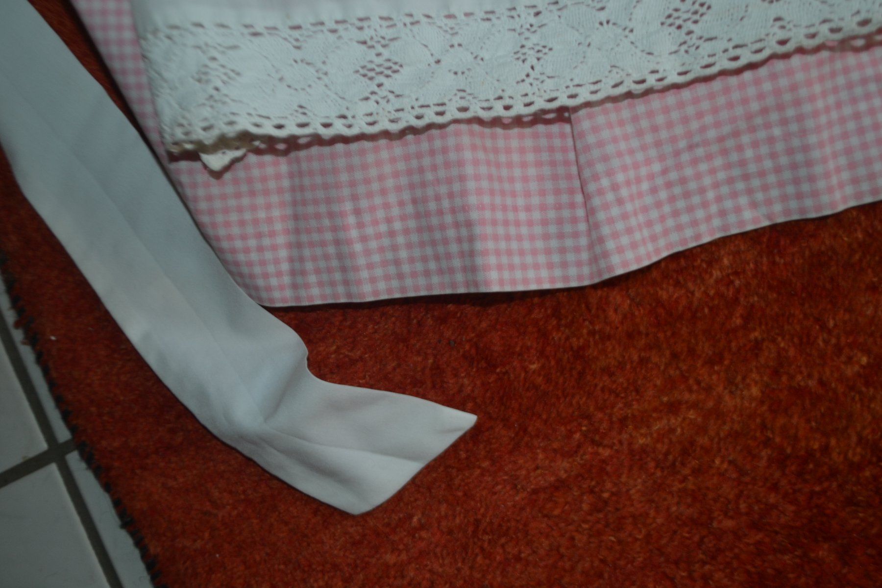 Vestiti: Dirndl/Trachtenkleid Rosa, gr. 38 – Usato da Laupen ZH venduto da chefdom 4