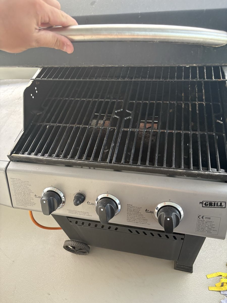 Griglie: Grill gas model M-Grill – Nuovo (secondo la descrizione) da Glattbrugg venduto da raf_5n6n 1