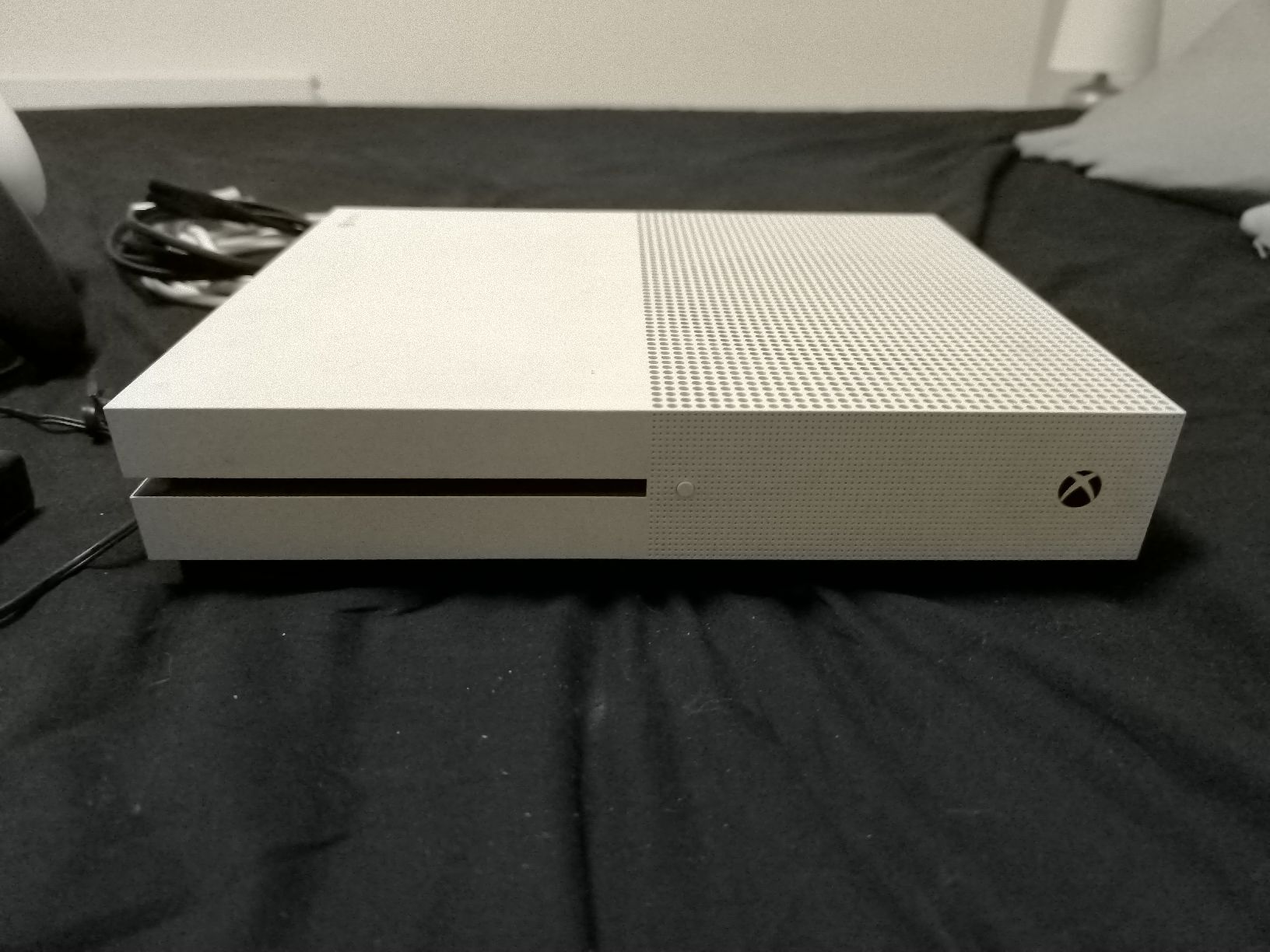 Microsoft Console: Xbox one s weiss – Usato da Bichelsee venduto da Andi790 3
