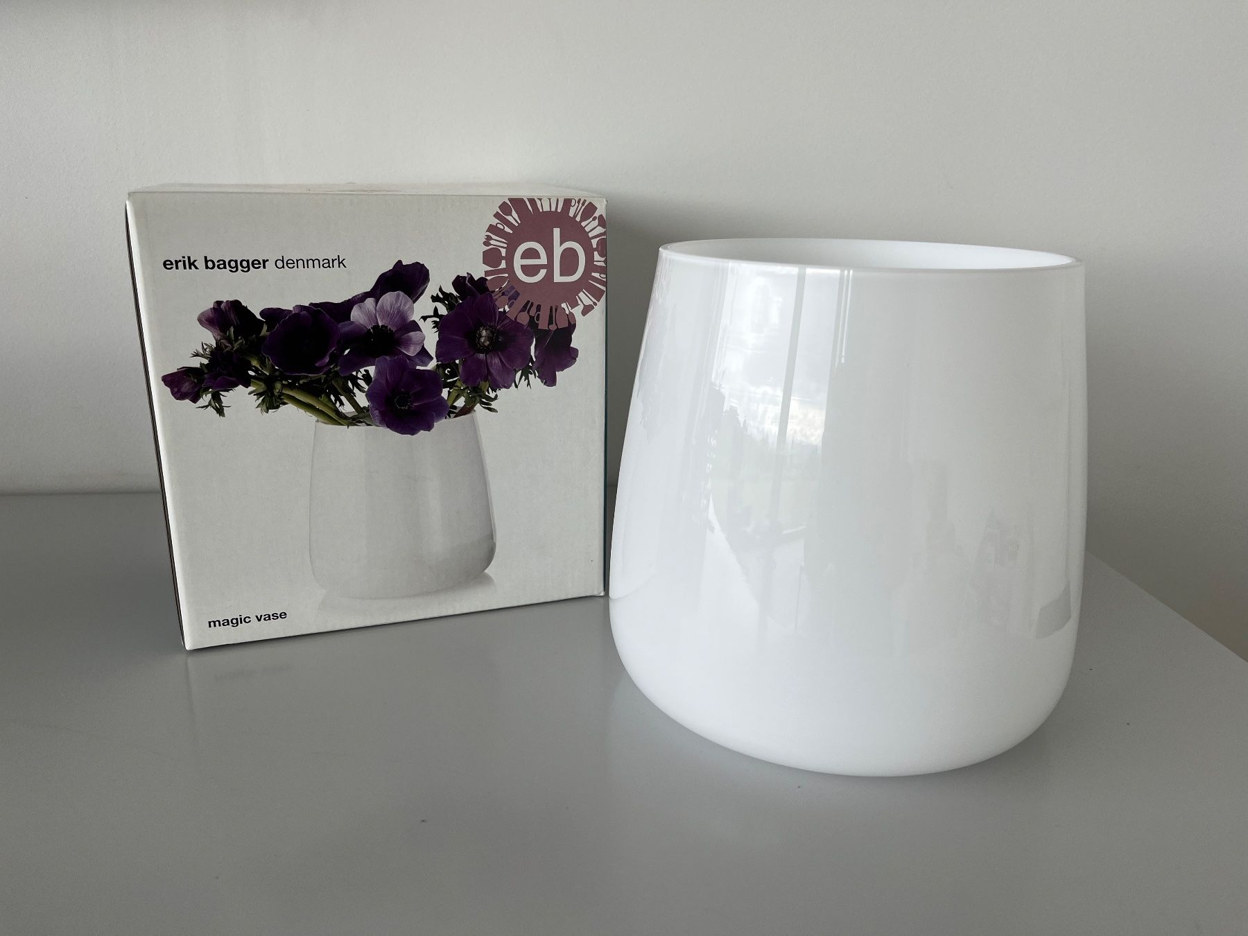 Vasi & Recipienti: ERIK BAGGER DENMARK Magic Vase weiss - NEU 99.- – Nuovo e nell'imballaggio originale da Zollikofen venduto da spunk65