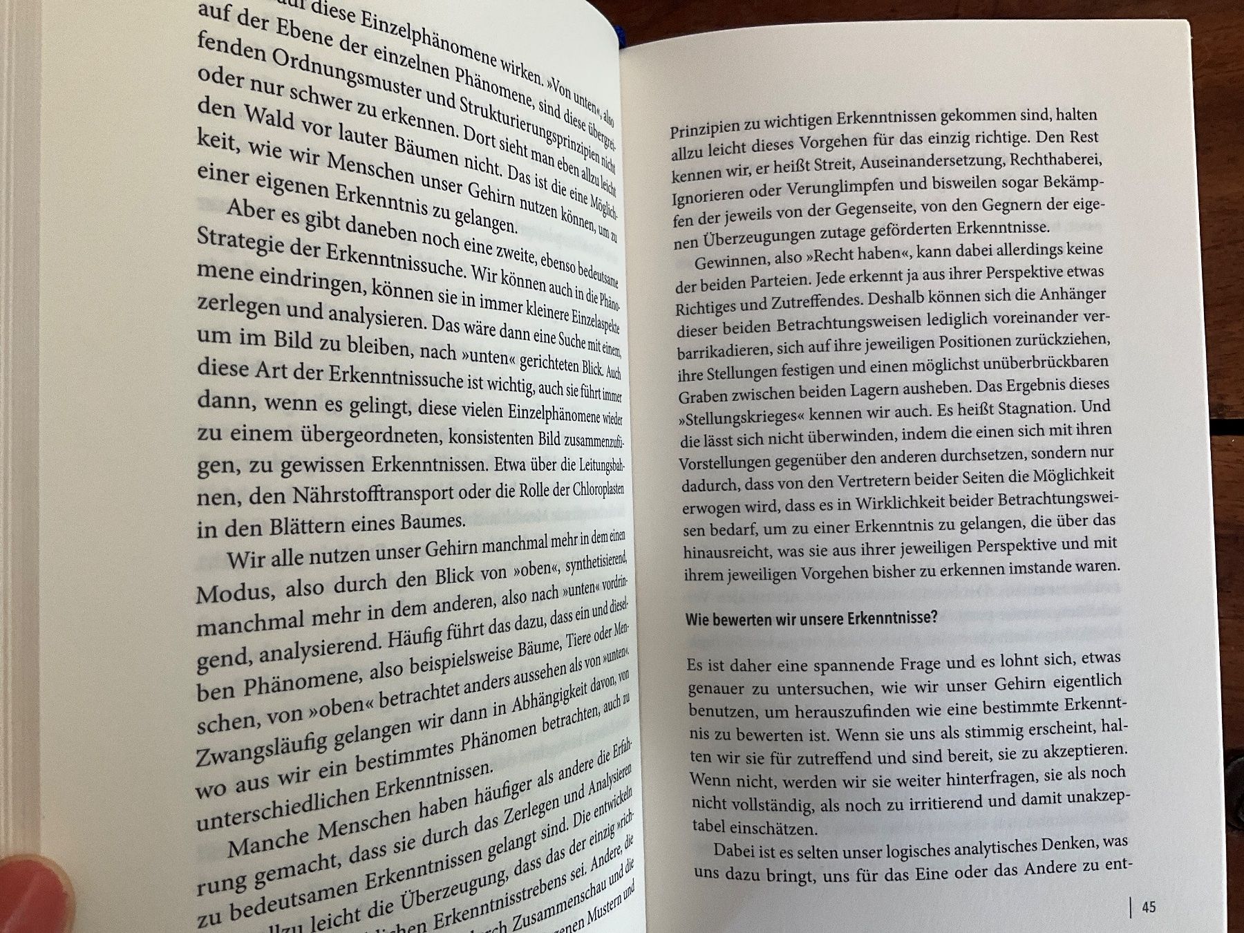 Livres: "Etwas mehr Hirn, bitte" von Gerald Hüther – D'occasion à Avenches par Lactobacille 3