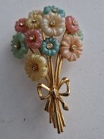 Aparte Blumenbrosche aus den 50ziger Jahren, goldfarben