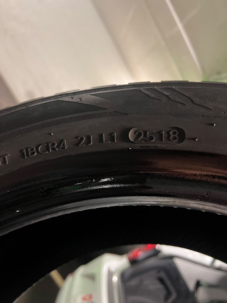 Altro in Scrittura & Disegno: Reifen 245/45R17 – Usato da Rorschacherberg venduto da pol_2pw7 4
