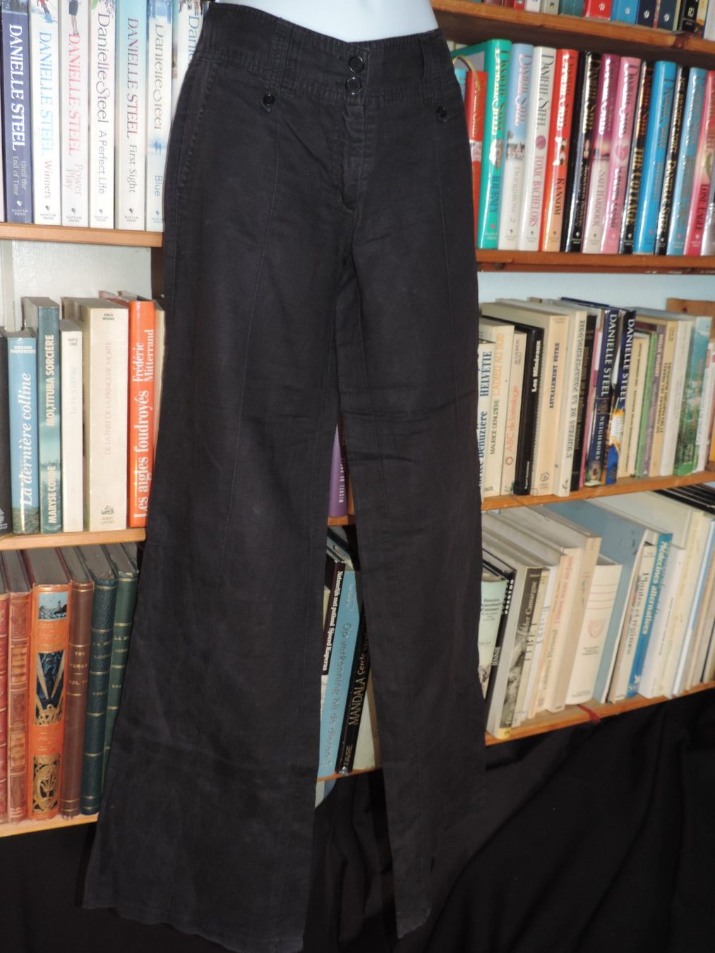 Pantaloni: pantalon droit en lin – Usato da Genève venduto da Axelle333 1