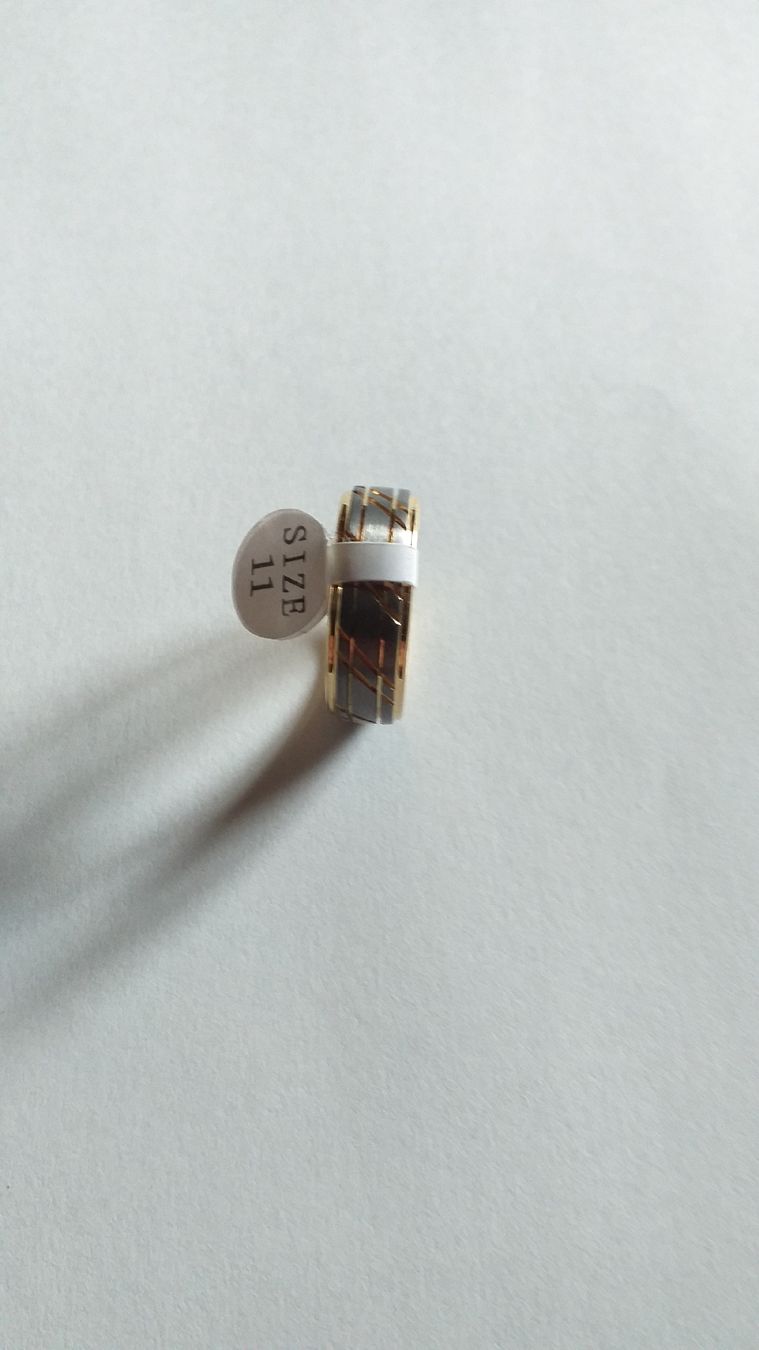 Ringe: Edelstahl Ring – Neu und originalverpackt aus Wünnewil von 04Blume