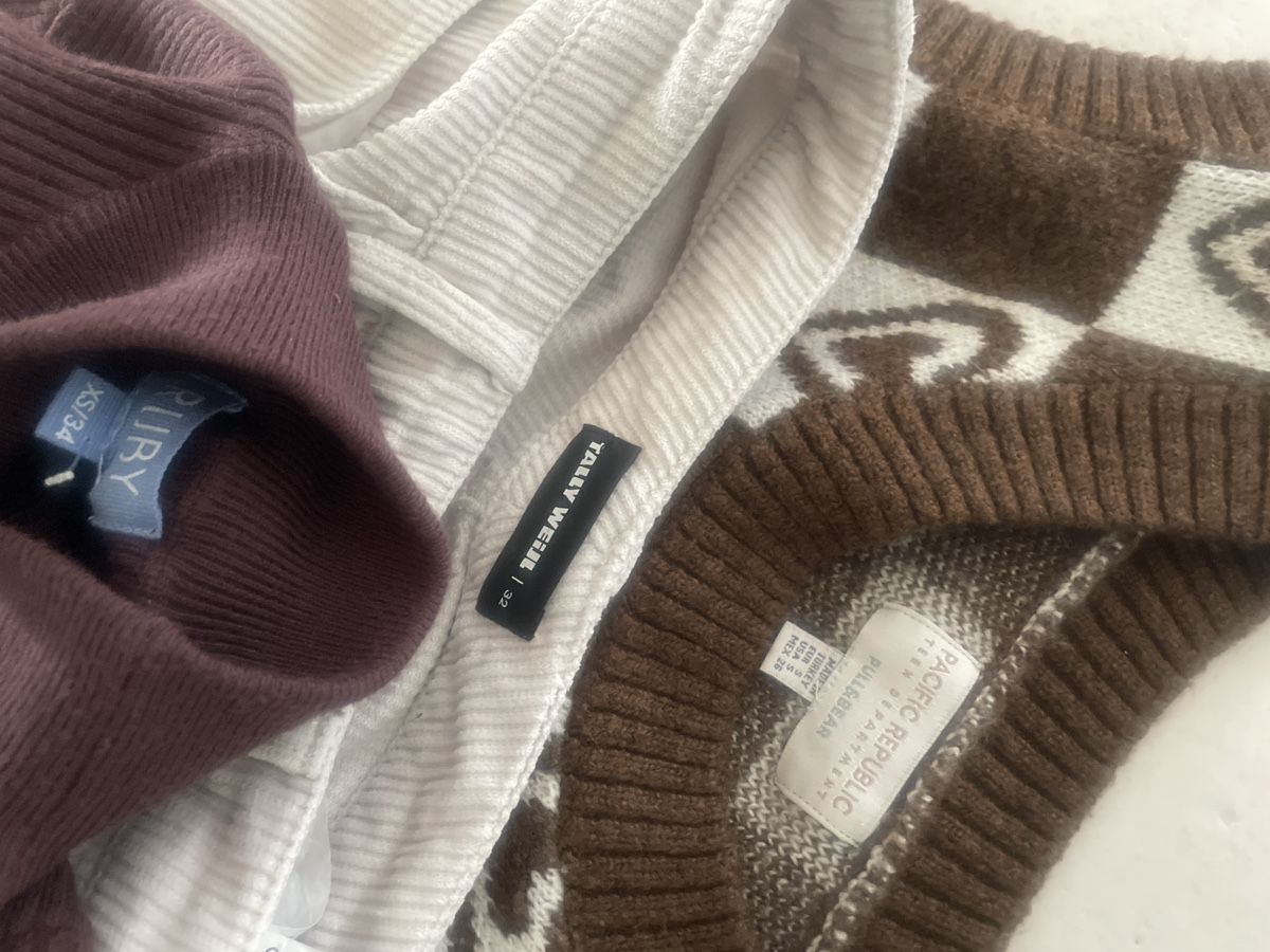 Tally Weijl Lotti di vestiti: Kleidungsset Tally Weijl Pull&Bear Ruby Gr. 32/34/36 – Usato da Obergerlafingen venduto da cabo4 4