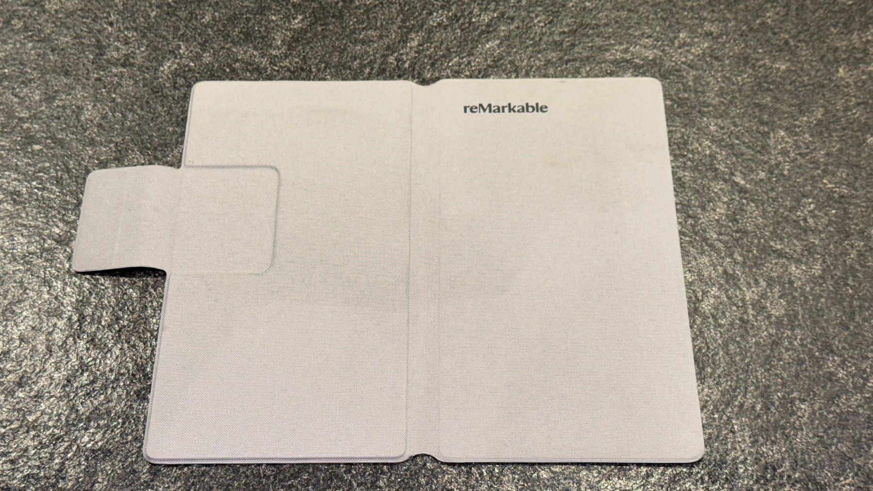 reMarkable Tablet PC: reMarkable Paper Pro Move + Marker Plus & Book Folio – Nuovo (secondo la descrizione) da Menzingen venduto da Wylaender 3