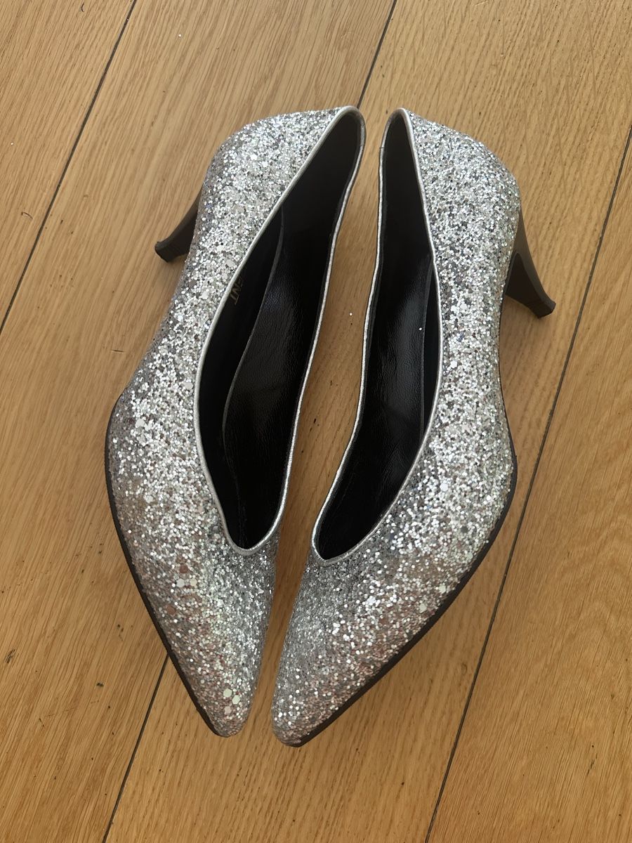 Saint Laurent Scarpe da donna: Saint Laurent heels size 38 – Nuovo (secondo la descrizione) da Geneve venduto da iri_dr5s 2