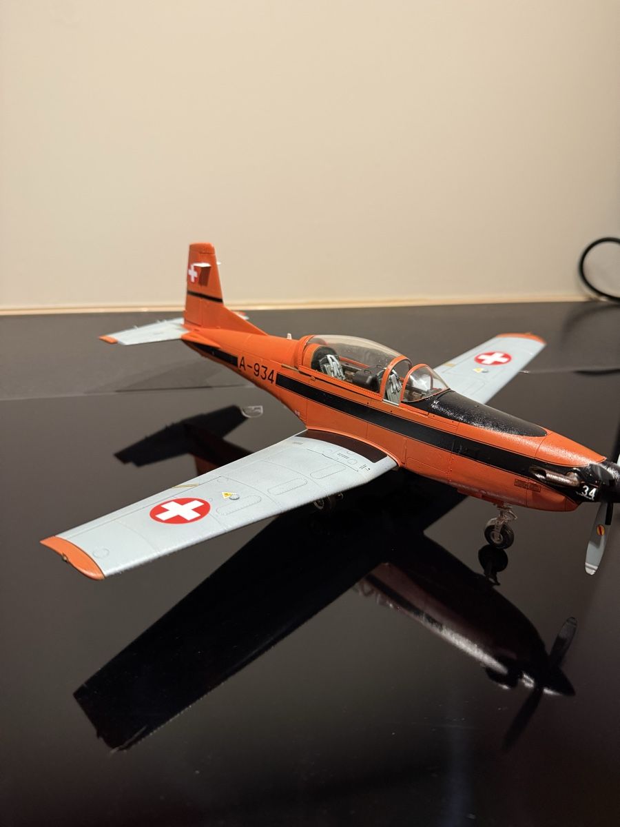 Schweizer Armee Modellbausätze & Standmodelle: 1/32 PC-7 Turbotrainer CH-Luftwaffe – Neu (gemäss Beschreibung) aus Ueken von ming-wing 3