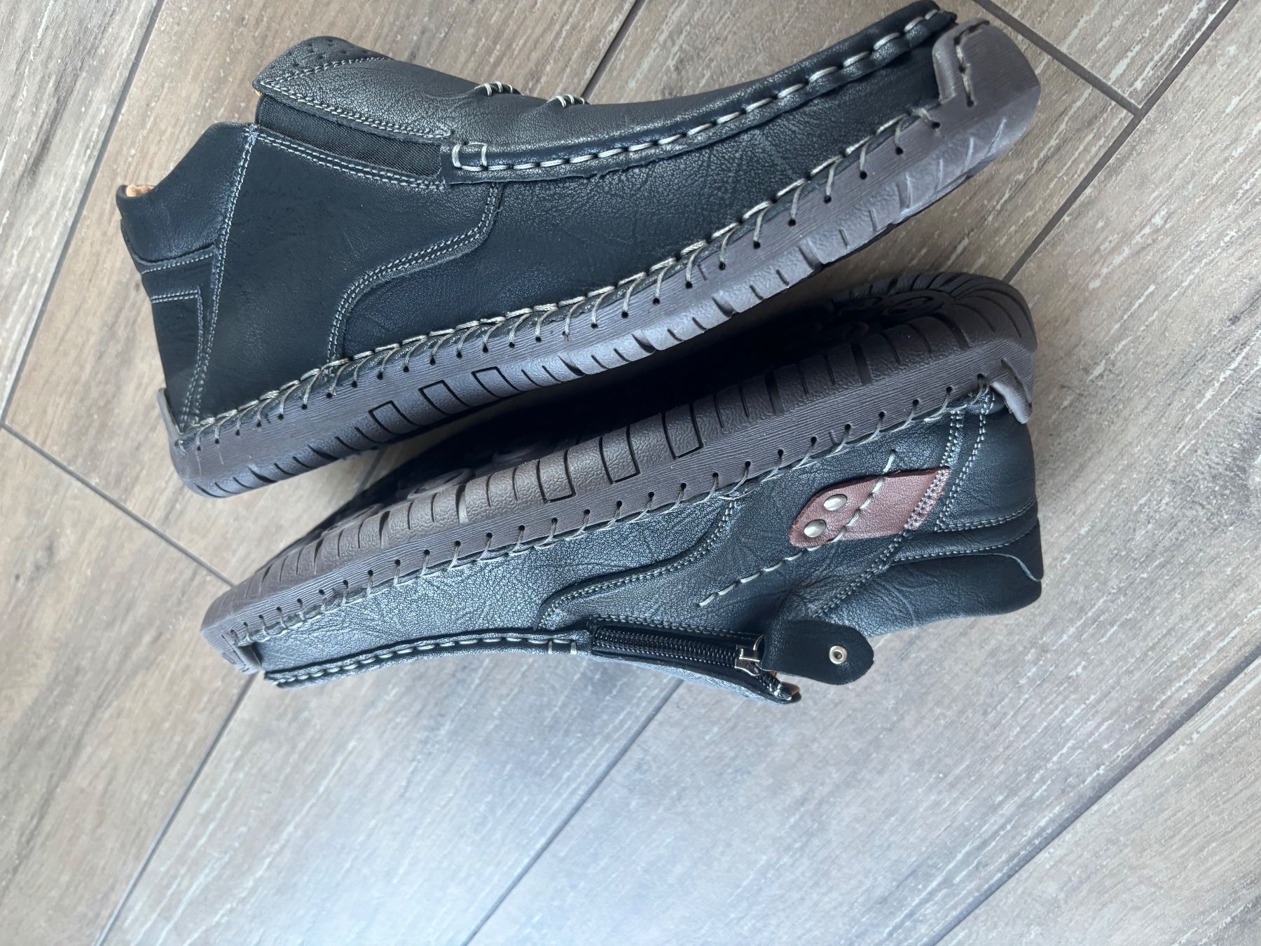 Scarpe da uomo: 44_Echtledet, sehr weich und leicht_NEW – Nuovo e nell'imballaggio originale da St-George venduto da elena27 1