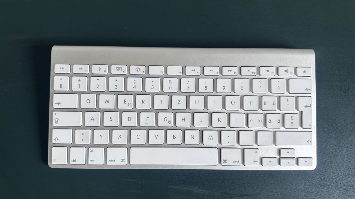 Apple Claviers: Apple Tastatur Magic Keyboard – D'occasion à Luzern par alexju
