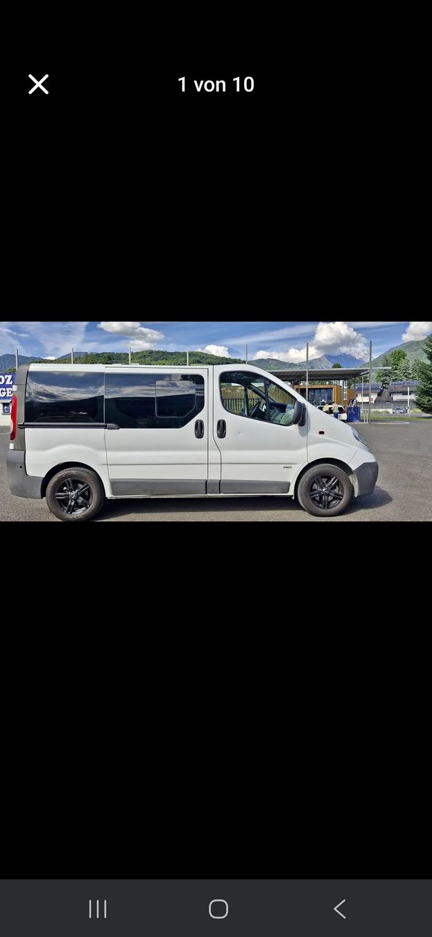 Opel Automobili: Opel Vivaro Tour 20TD Limousine blanc 2007 – Usato da Schlieren venduto da Schneider_sl7 1