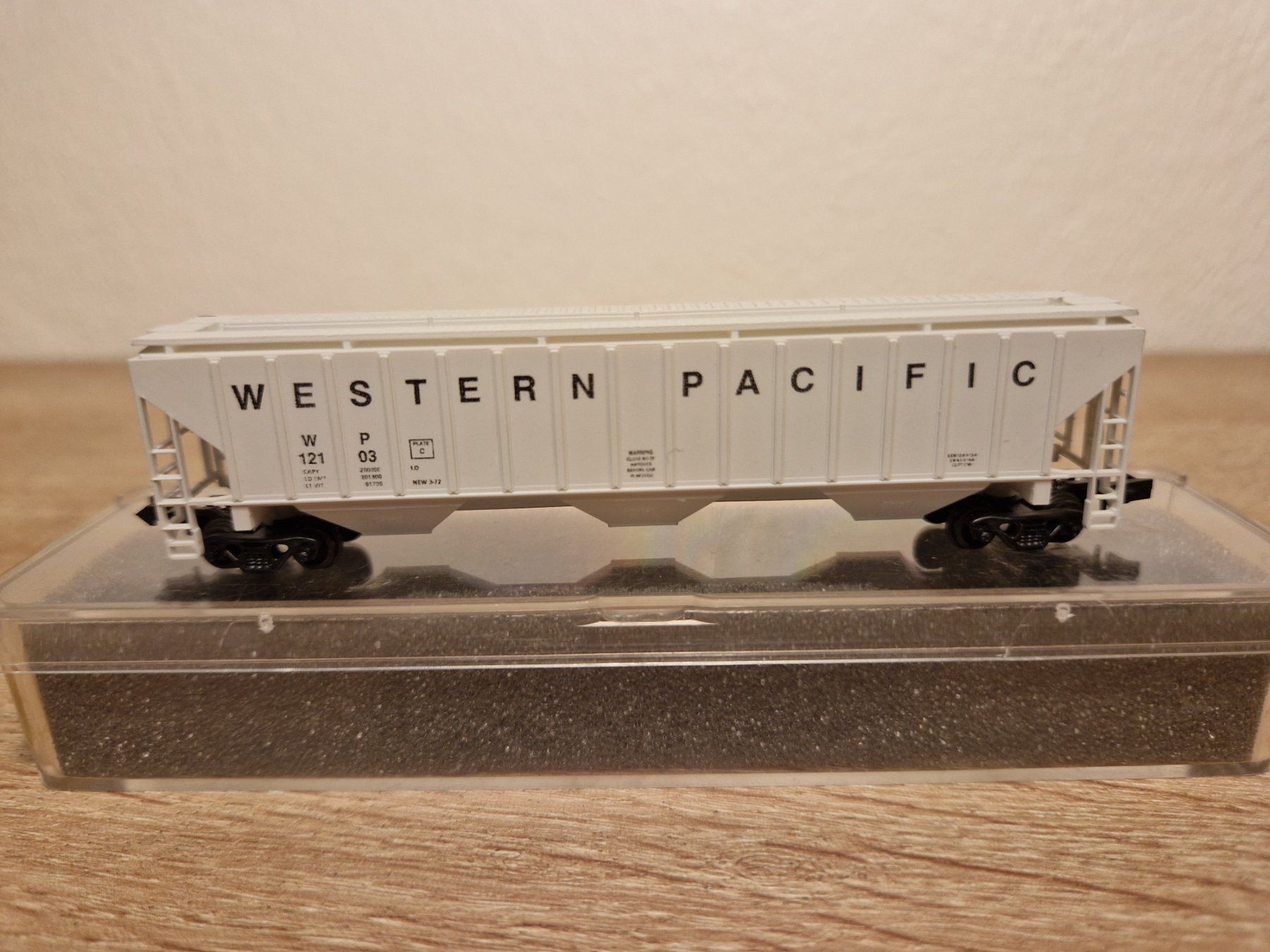 Modellini di ferrovie: Precision Masters N 1531 Güterwagen Western Pacific – Usato da St-Aubin-Sauges venduto da tantome 1