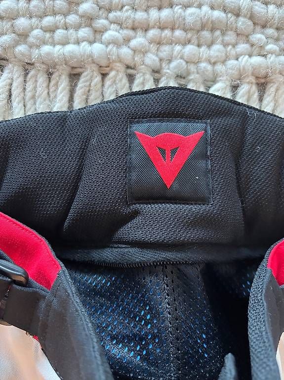 Dainese Pantaloni: Pantalone Dainese misura 50 – Usato da Quartino venduto da dav_9875 2