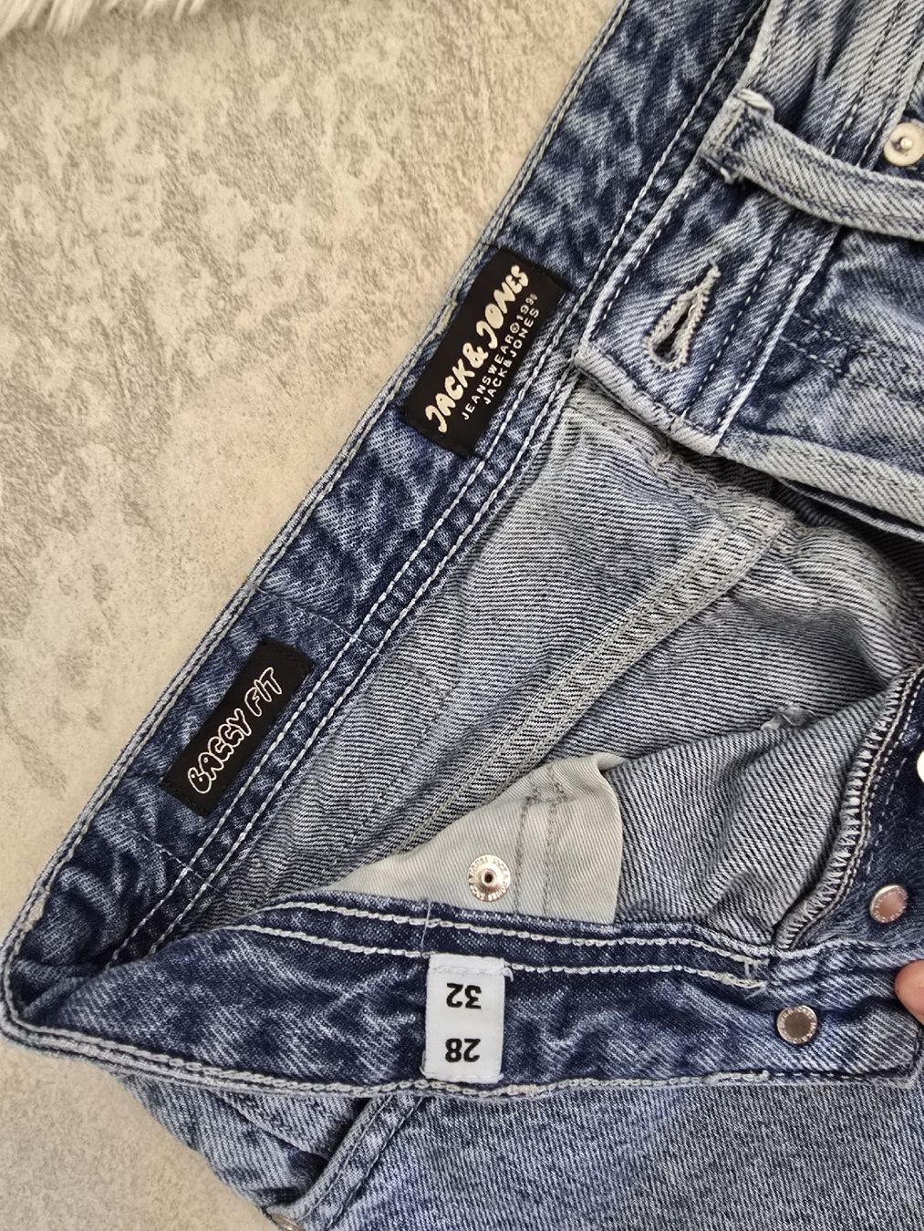 Jeans: Jack & Jones Baggy – Usato da Beinwil am See venduto da dia_wzr9 1