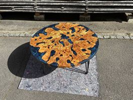Einzigartiger Couchtisch