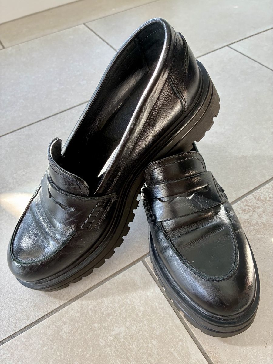 Jonak Scarpe da donna: Mocassins Jonak noirs taille 39  – Usato da Yverdon-les-Bains venduto da Jane_Lane