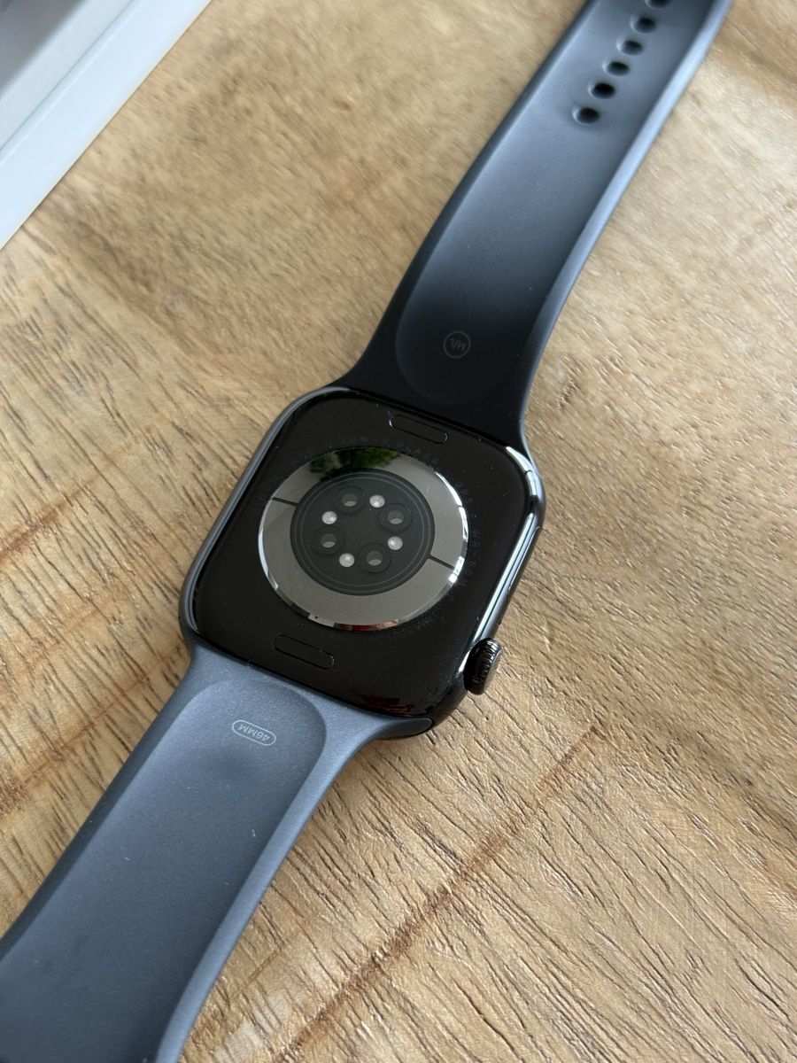 Apple Smartwatch: Apple Watch Series 10 46mm Jet Black – Usato da Gibswil venduto da Oidus 5