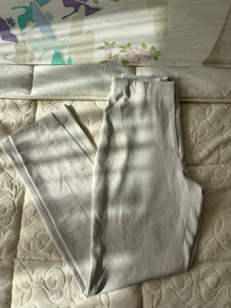 Pants in beige size 38 NP: 59.-