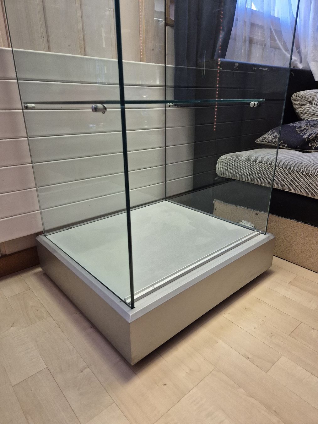 Vitrines: Vitrine – D'occasion à Heimiswil par PoloGT2 1
