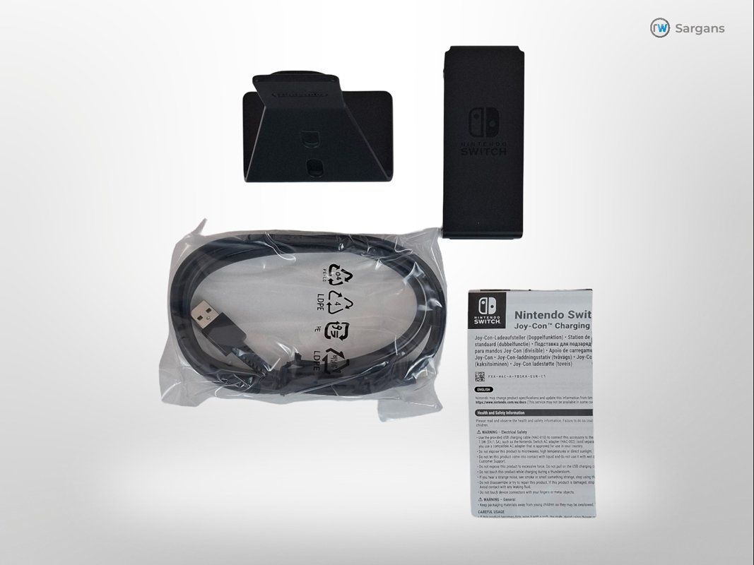 Nintendo Adaptateurs & Câbles: NINTENDO Switch Ladeaufsteller Joy-Con – Neuf (Voir description) à Sargans par Restwert_Sargans 2