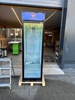 Feldschlösschen Kühlschrank neuwertig (kleiner Schaden)