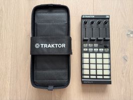 Native Instruments Traktor Kontrol F1 inkl. Case & Software