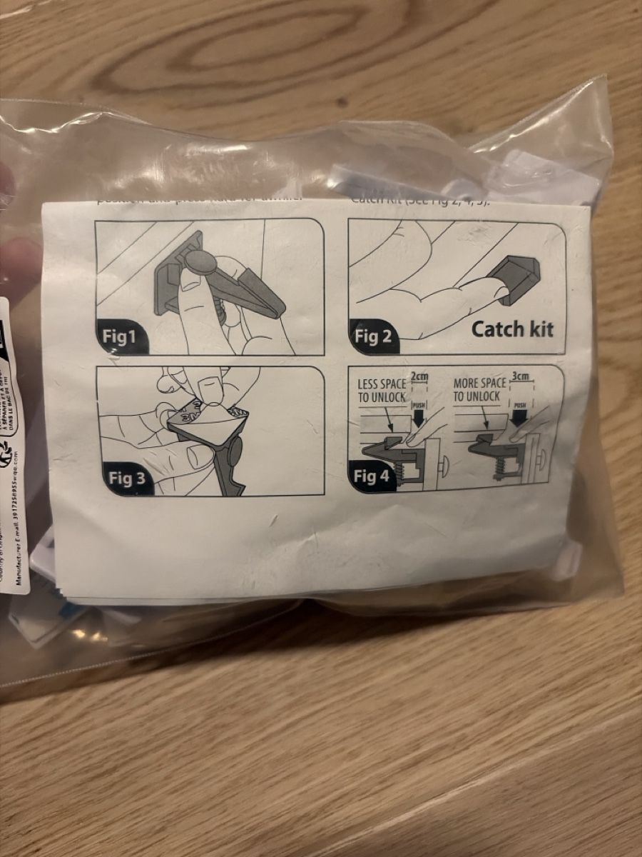Supporti a parete: 10 Stk. Schubladensicherung zum kleben oder bohren – Nuovo e nell'imballaggio originale da Schaffhausen venduto da sam_8jng 1