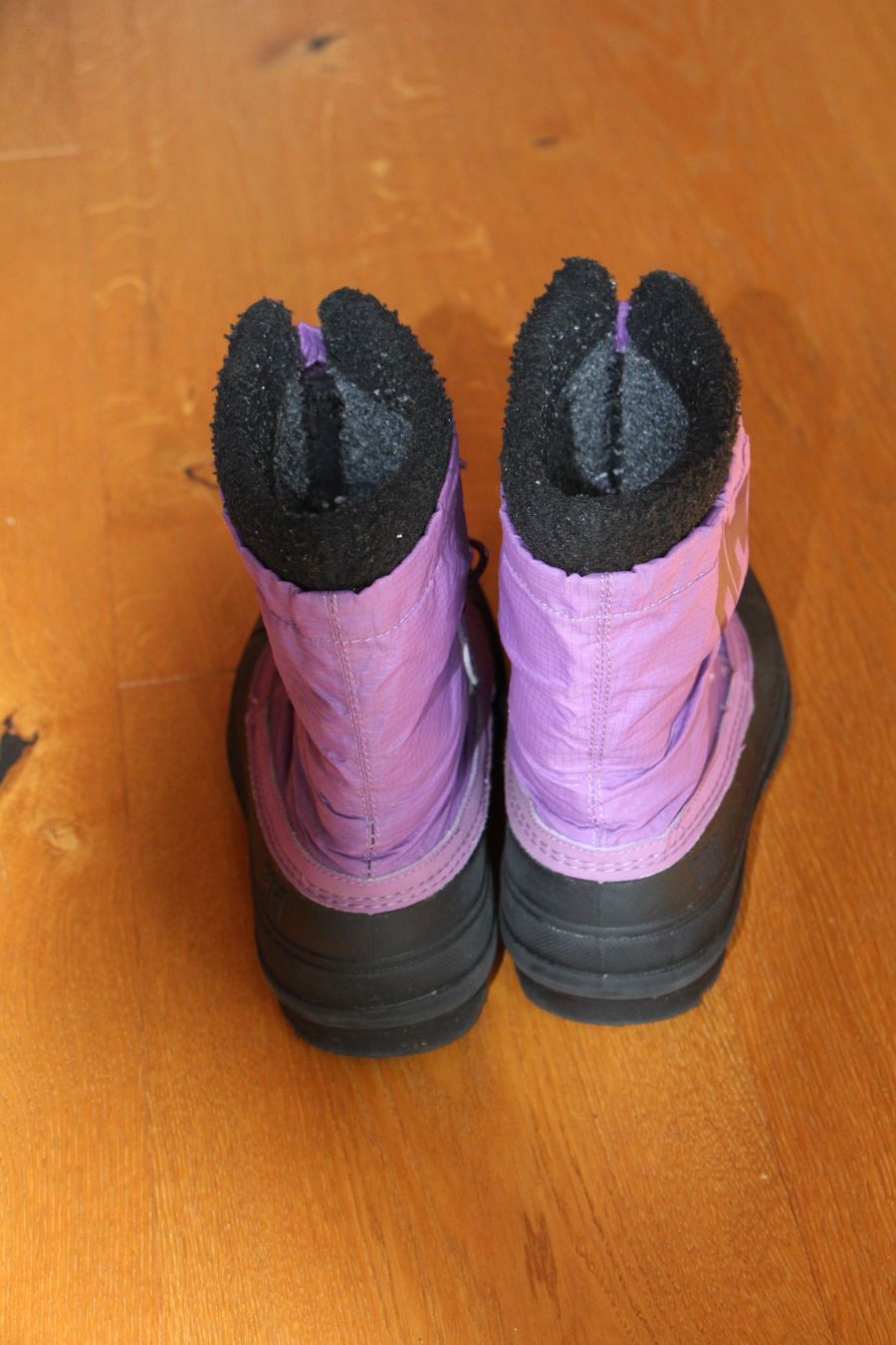Helly Hansen Scarpe per ragazze: Winterstiefel von Helly Hansen Grösse 33 – Usato da Heiligkreuz (Mels) venduto da PascalWa 3