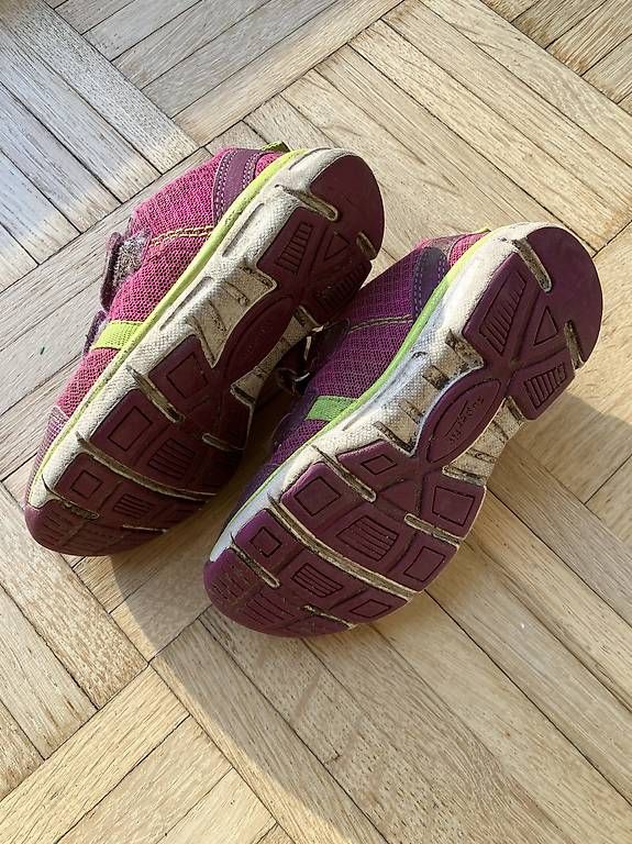 Chaussures filles: Superfit Sneakers Gr. 24 – D'occasion à Zollikon par CorViv 1