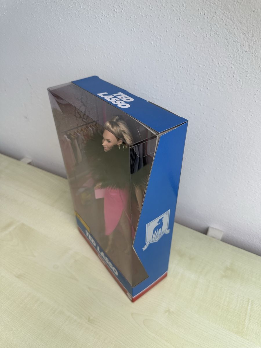 Puppen: Barbie Signature Ted Lasso Pupoe – Neu und originalverpackt aus Zürich von Kat_5557 2