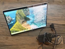Microsoft Surface Pro 8 256GB SSD i5-1135G7 16GB RAM 