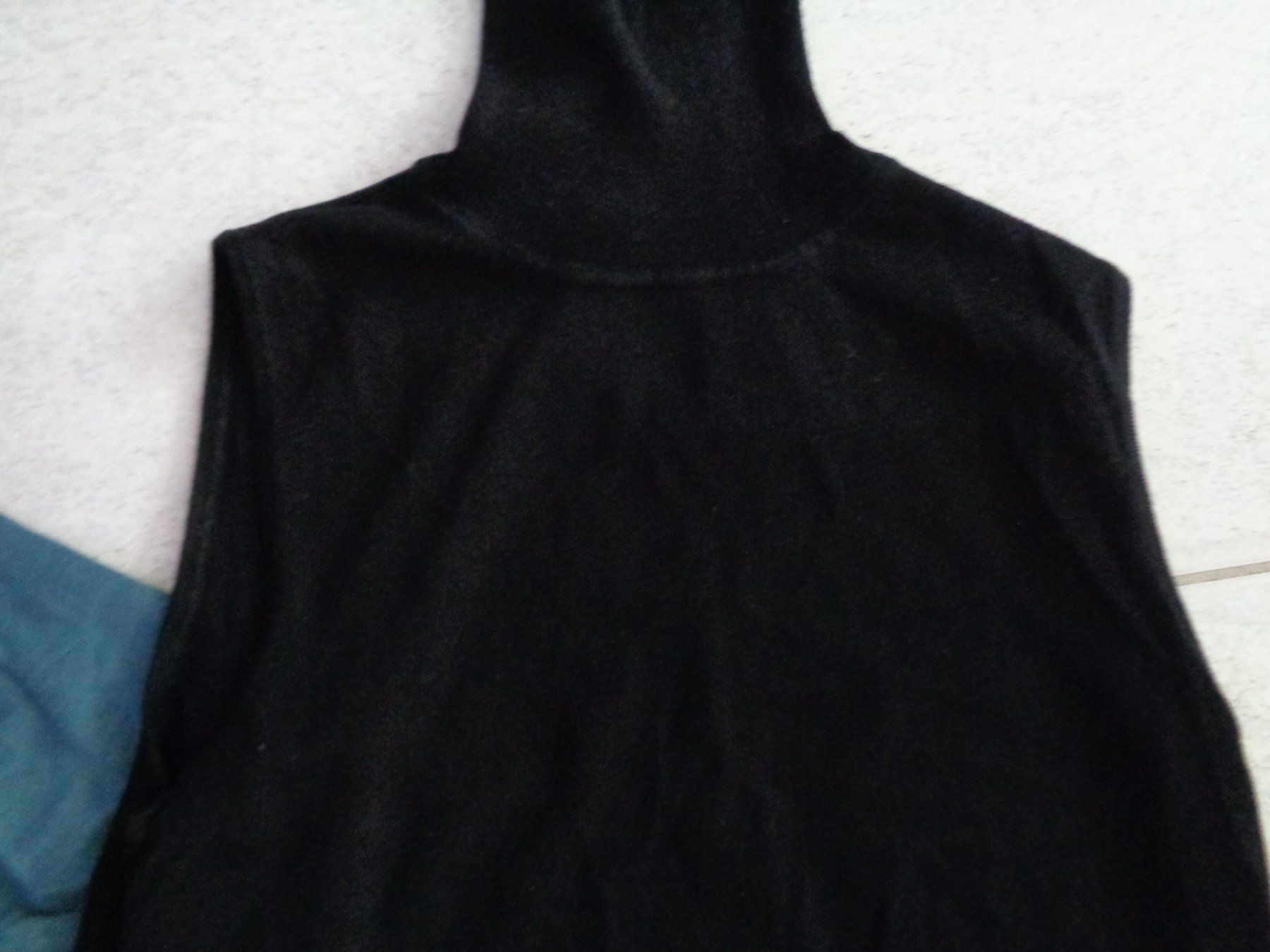Kookai Lotti di vestiti: KOOKAI 2 SHIRT GR.34 – Usato da Rotkreuz venduto da Samballi 2