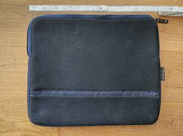 Laptoptasche dunkelblau 30x36cm
