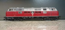 FLEISCHMANN:DC: DB DIESELLOK BR 221 ROT 4235 OVP