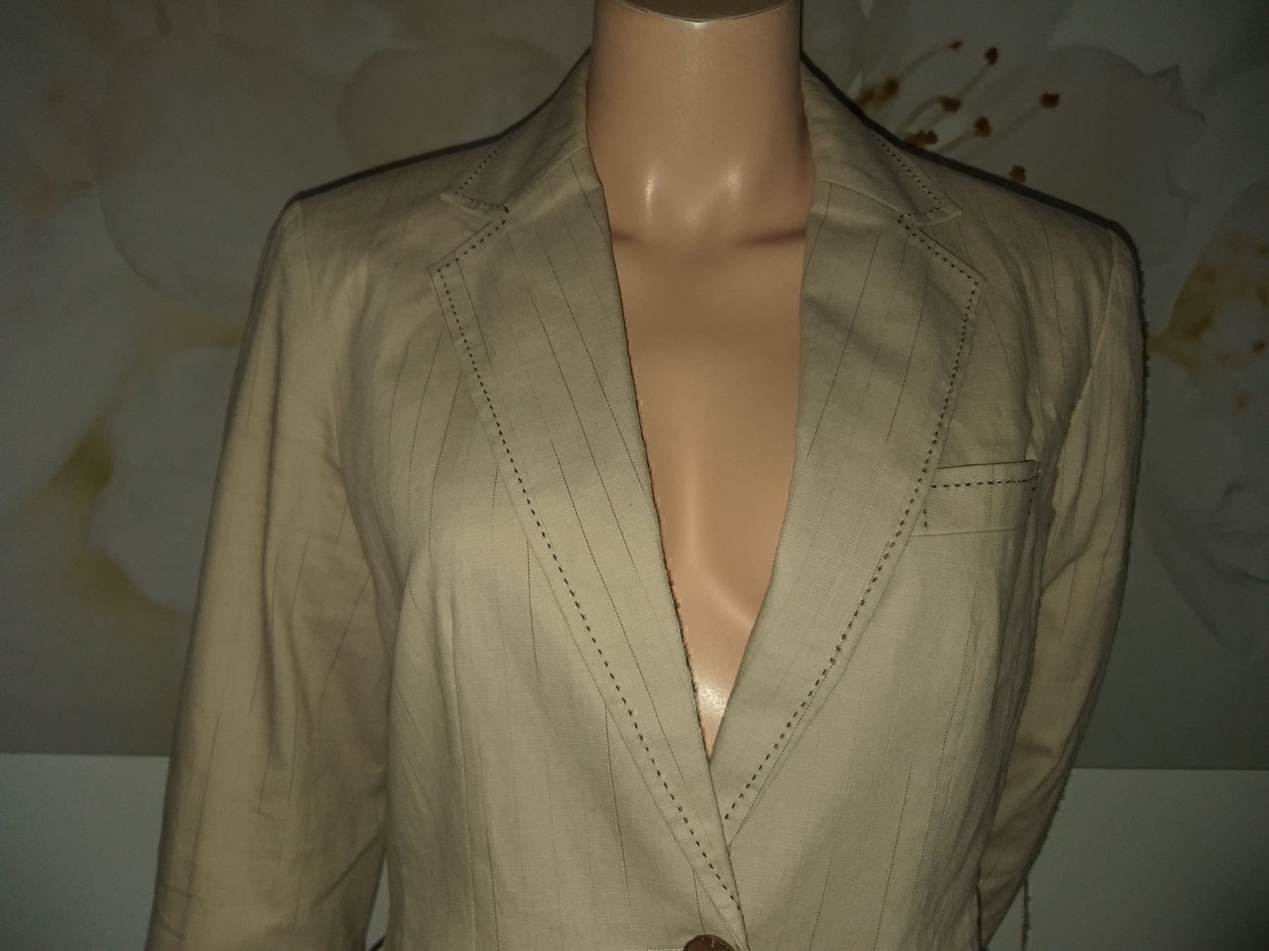 Jacken: NORWISS Veste / Jacke taille / Grosse 38 – Gebraucht aus Cossonay-ville von Super-Price-Quality 1