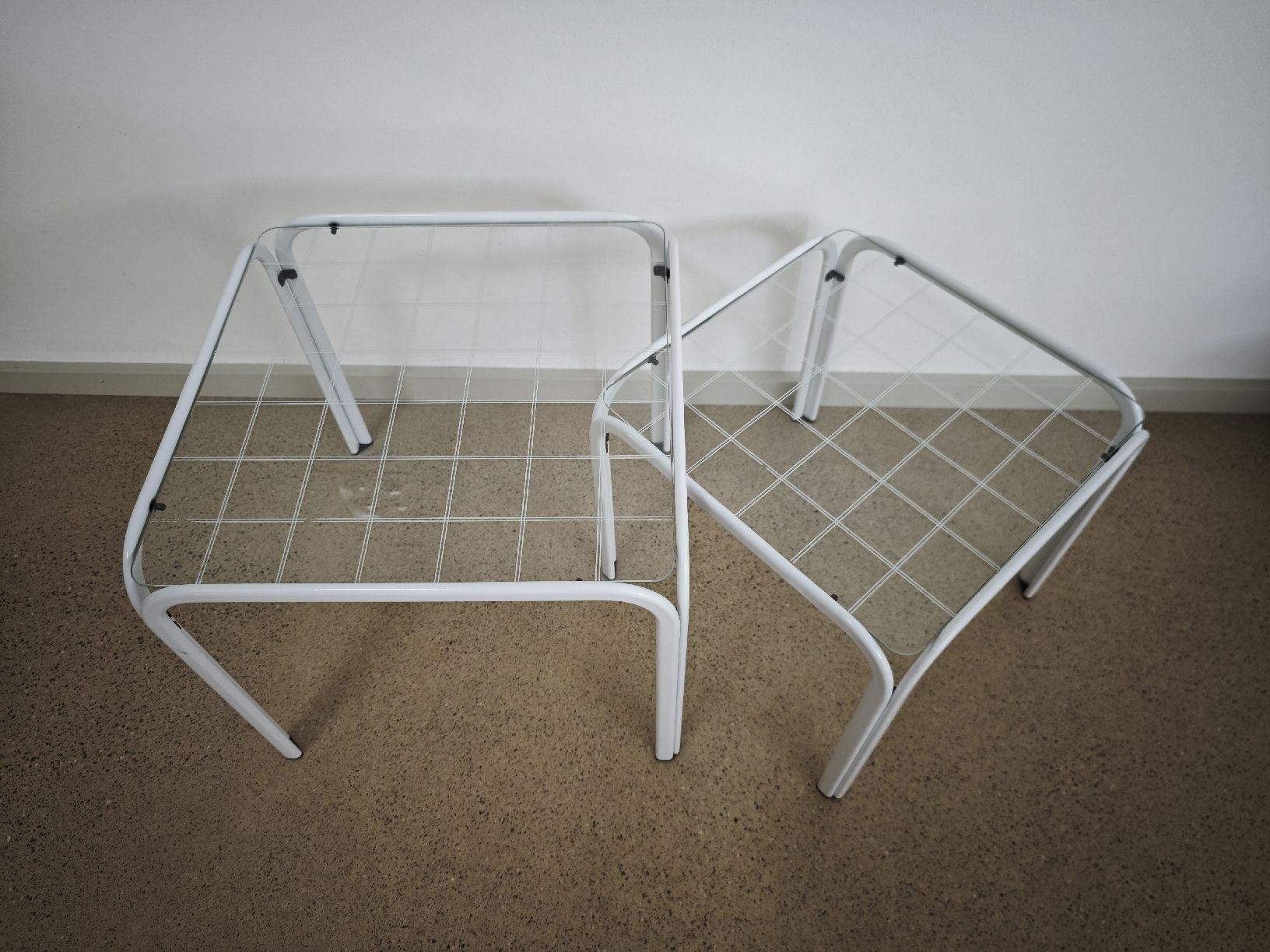 Tische: Vintage Nesting Coffee tables, white – Gebraucht aus Gattikon von ninuska13 7