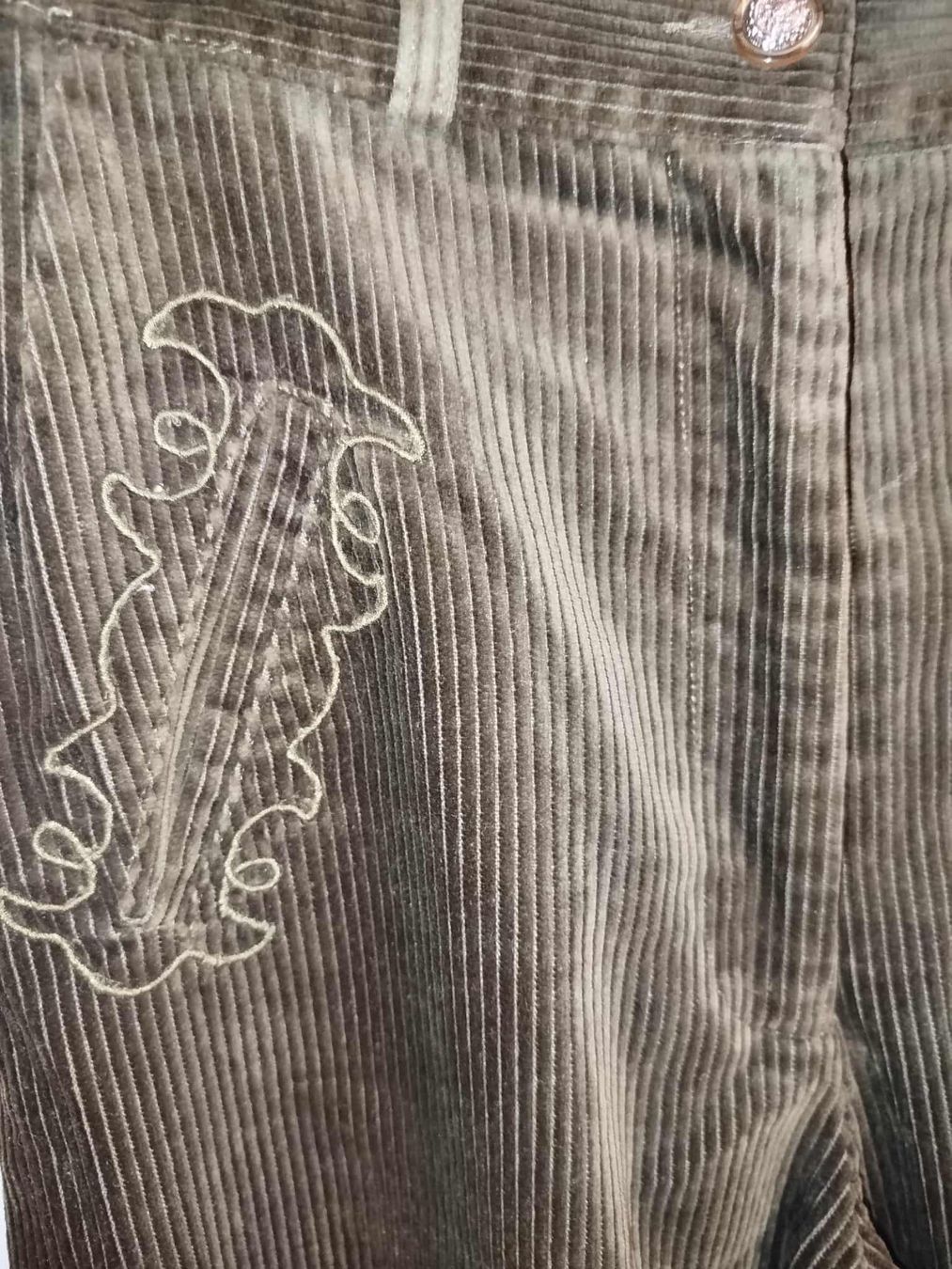 Kenzo Pantaloni: Pantalon KENZO – Usato da La Chaux-de-Fonds venduto da Emmaus2300CDF 3